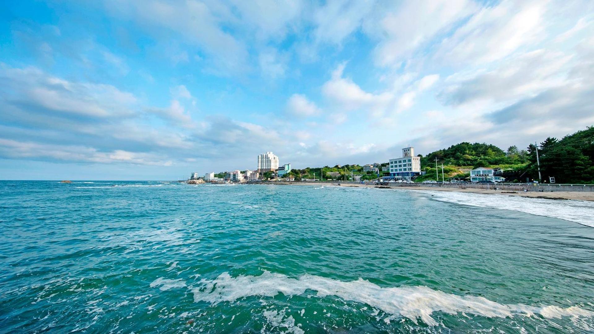 Gangneung Jumunjin Lighthouse Pension ภายนอก รูปภาพ